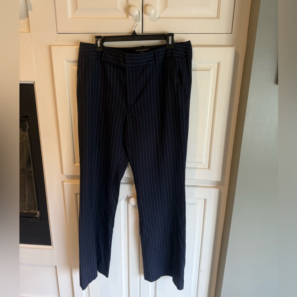 Banana Republic Harrison Fit, Size 12R, Navy pinstriped pants.